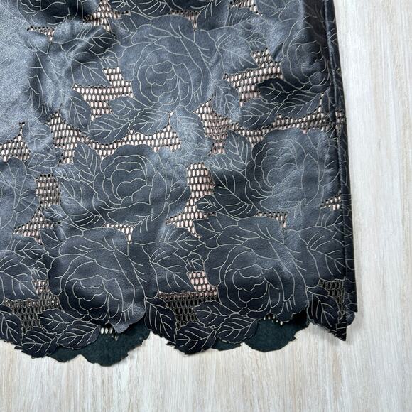 Kay Unger Black Floral Embossed Leather Edgy Party Date Workwear Night Skirt 8 - Picture 13 of 14